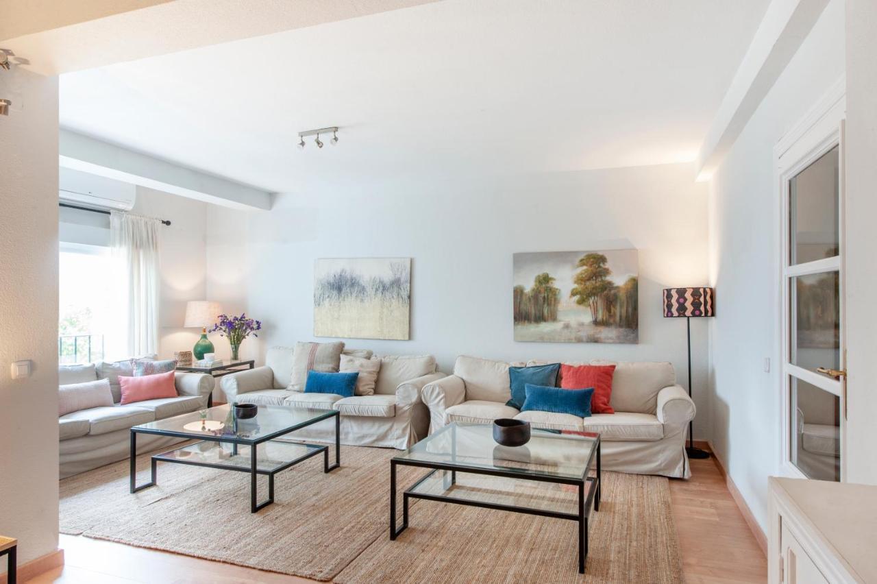 O&l Aire - Spacious And Bright In The Heart Of Apartament